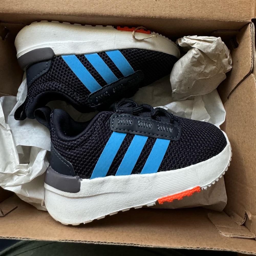 Infant adidas